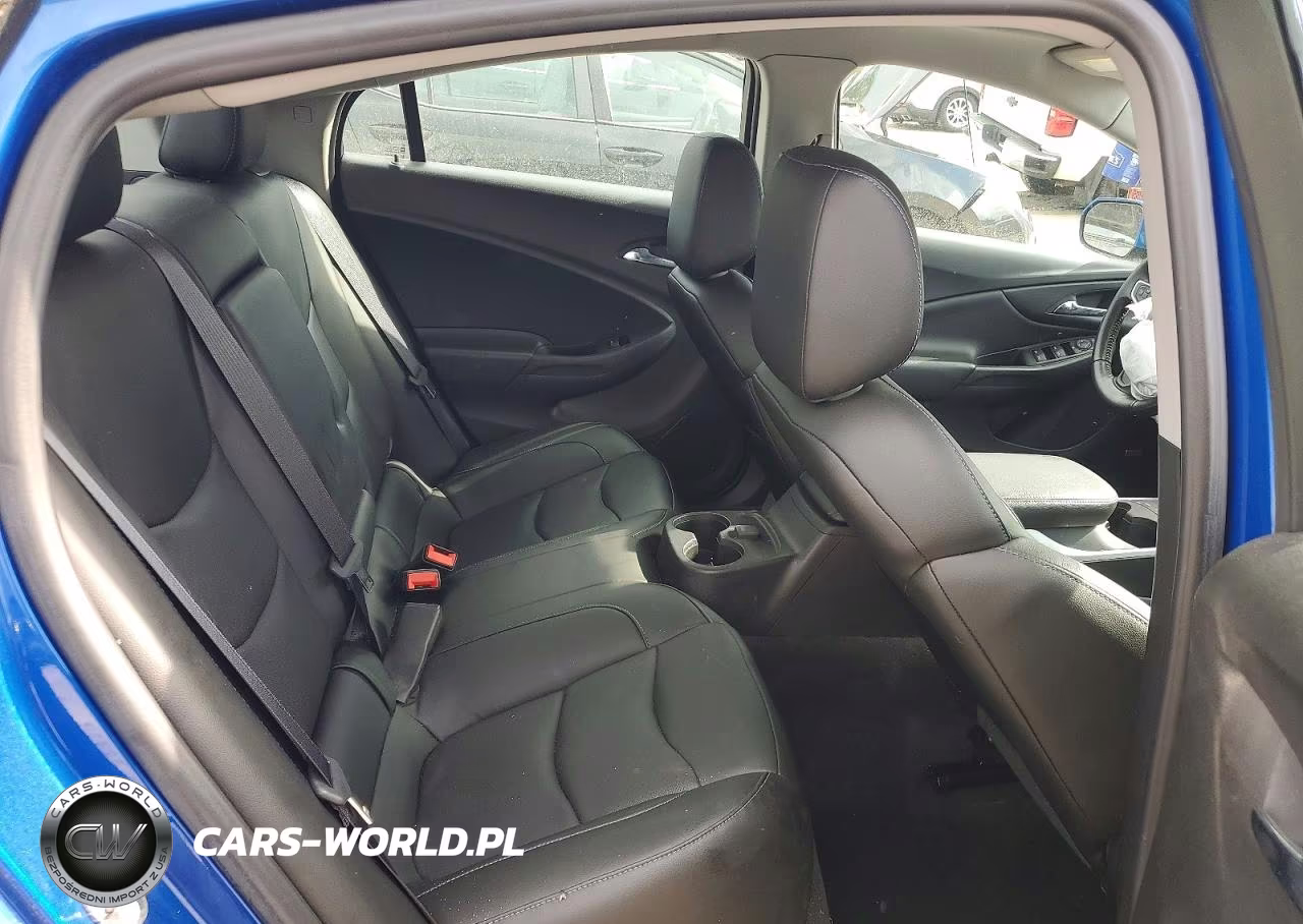 2018 Chevrolet Volt Lt VIN:1G1RC6S59JU137421 - 10