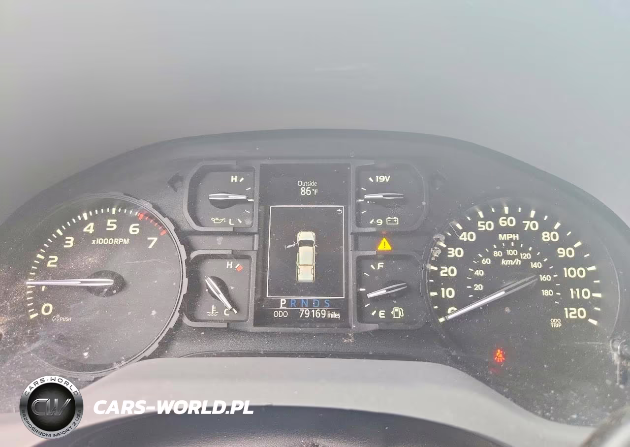 2018 Toyota Tundra Sr VIN:5TFRM5F17JX123067 - 9