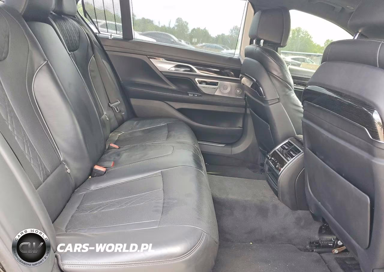 2017 BMW 750 Xi VIN:WBA7F2C50HG421913 - 10