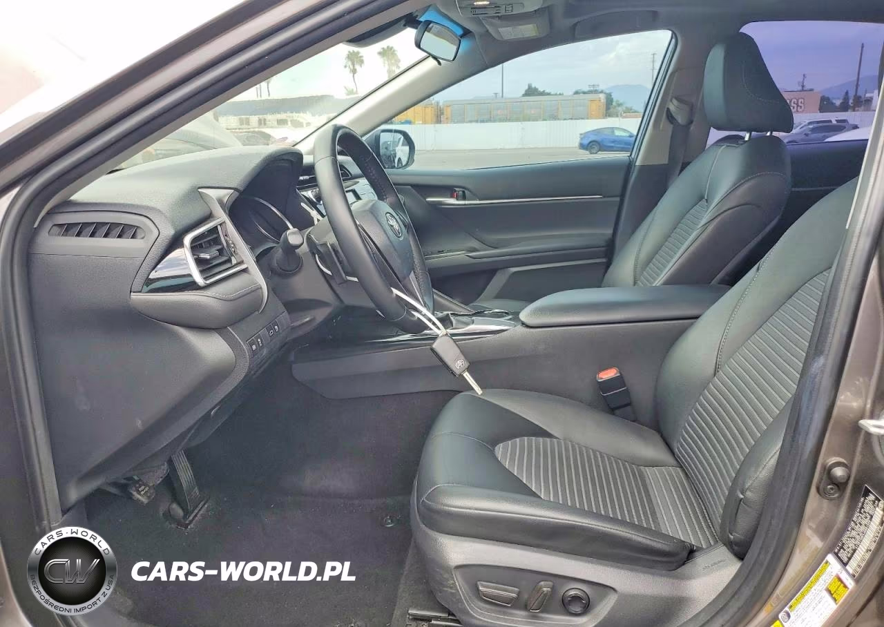 2018 Toyota Camry Se VIN:4T1B11HK4JU081320 - 7
