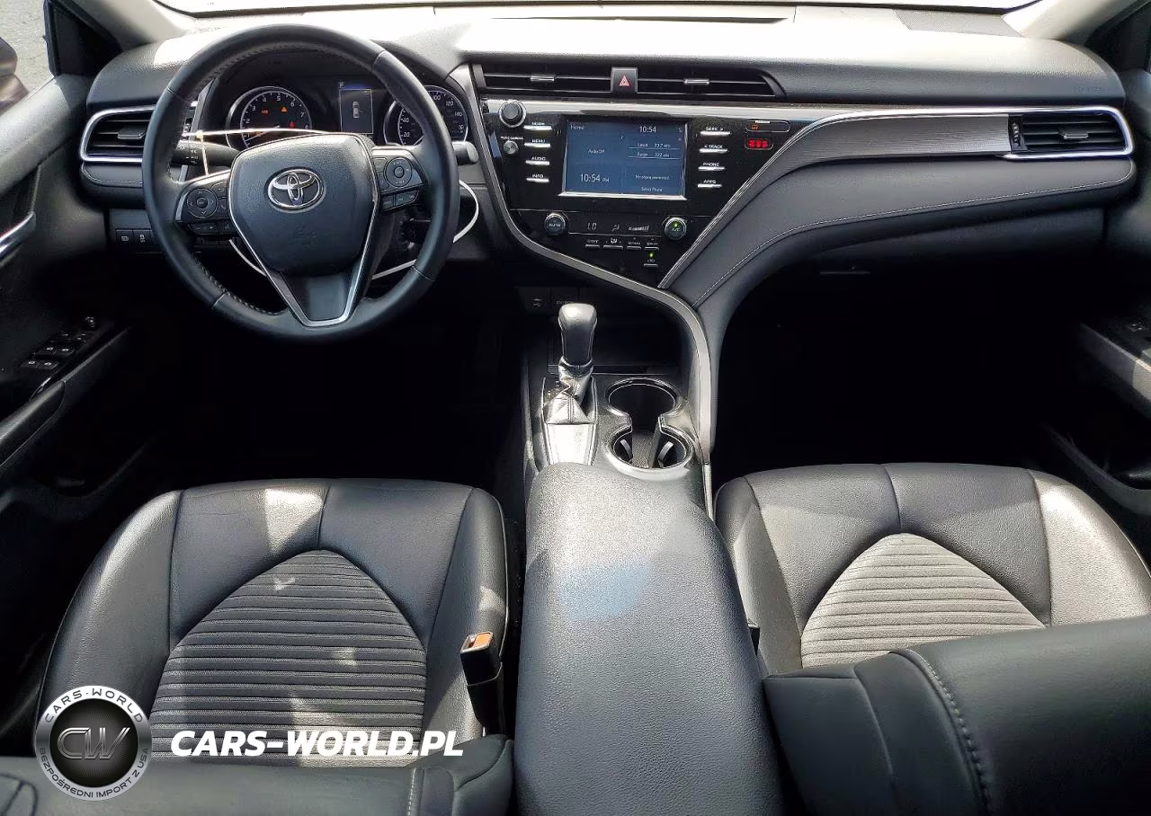 2018 Toyota Camry Se VIN:4T1B11HK4JU081320 - 8
