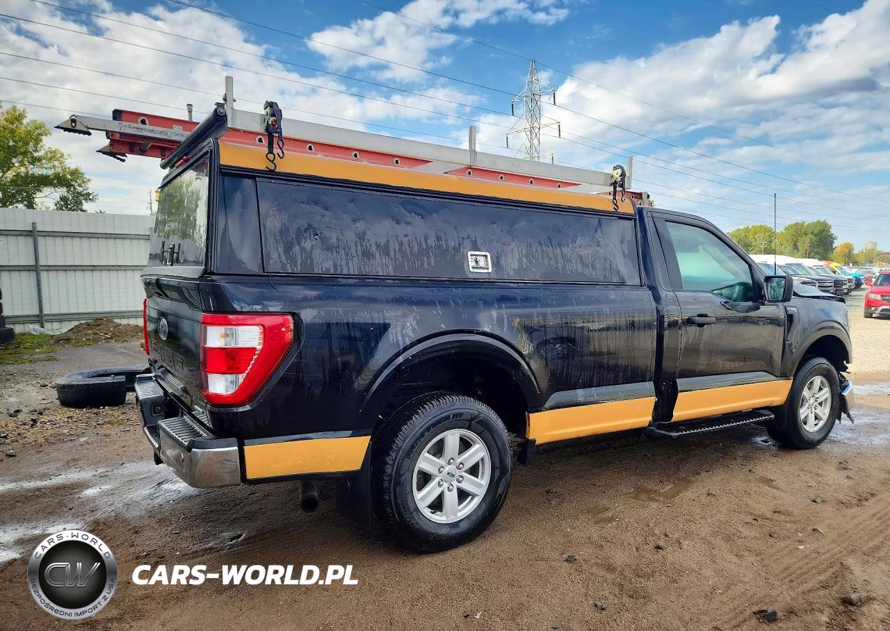 2023 Ford F150 VIN:1FTMF1EP1PKF62015 - 3