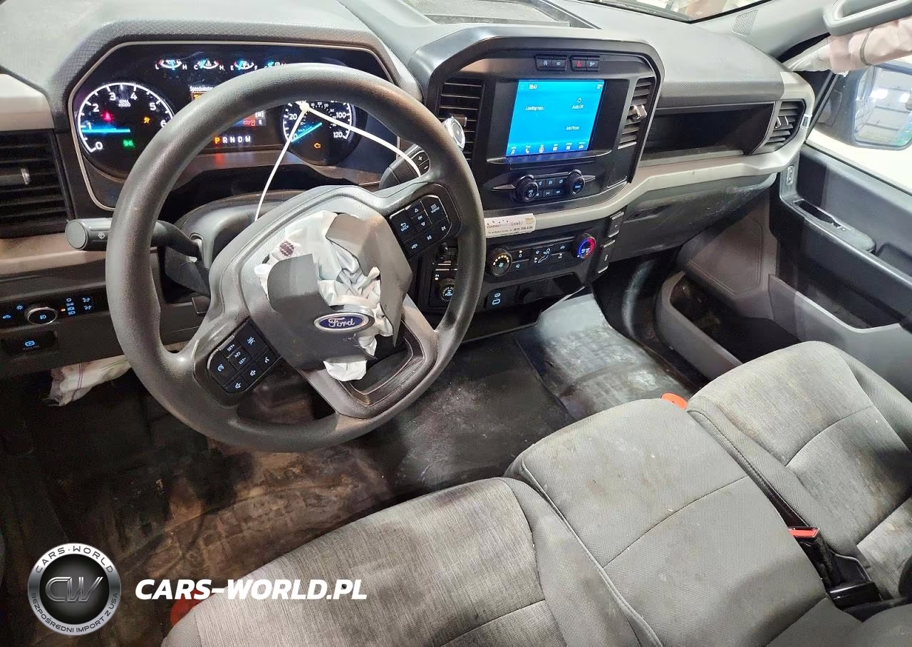 2023 Ford F150 VIN:1FTMF1EP1PKF62015 - 8
