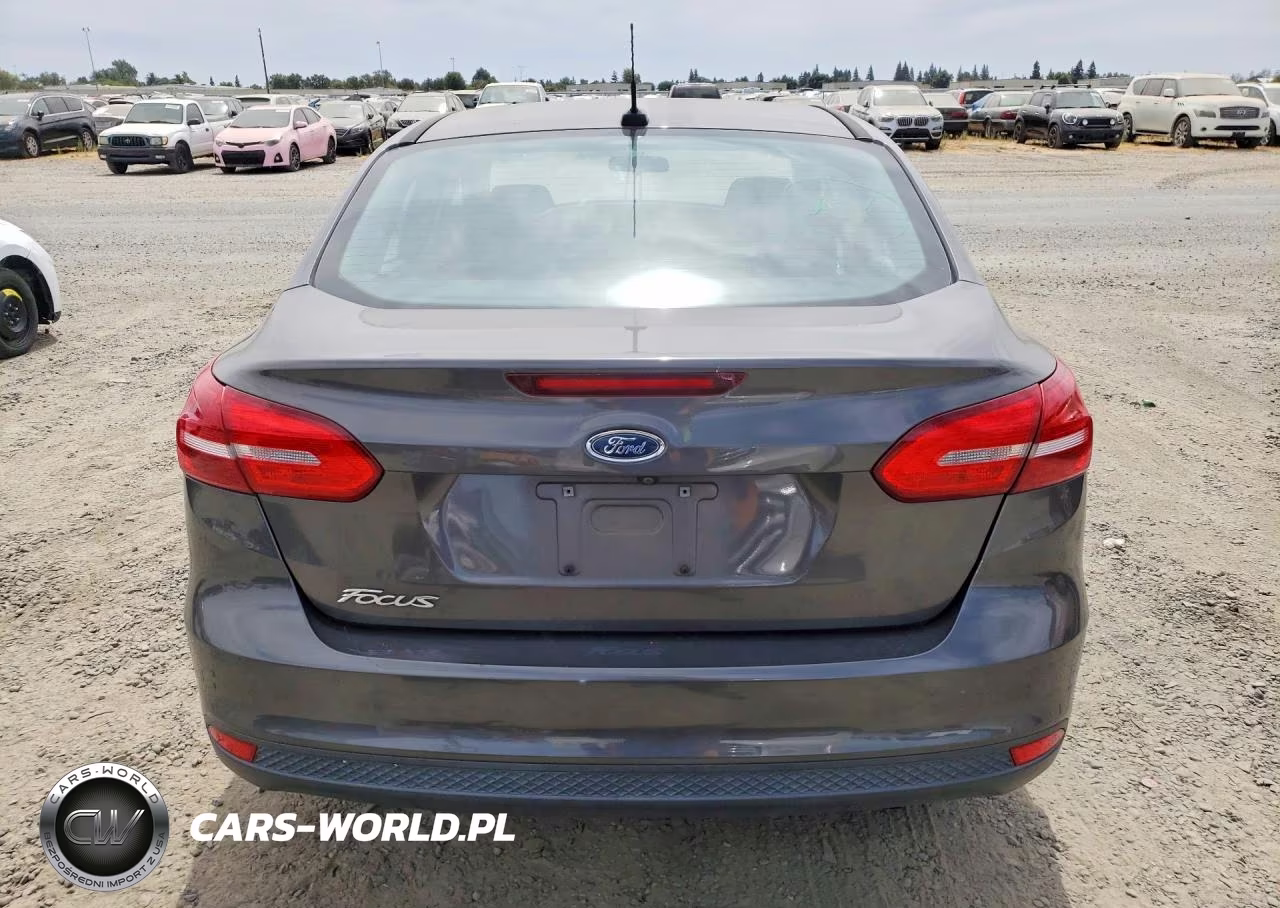 2016 Ford Focus S VIN:1FADP3E23GL209482 - 6