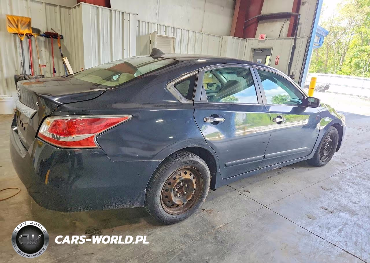 2015 Nissan Altima 2.5 S VIN:1N4AL3AP5FC111178 - 3