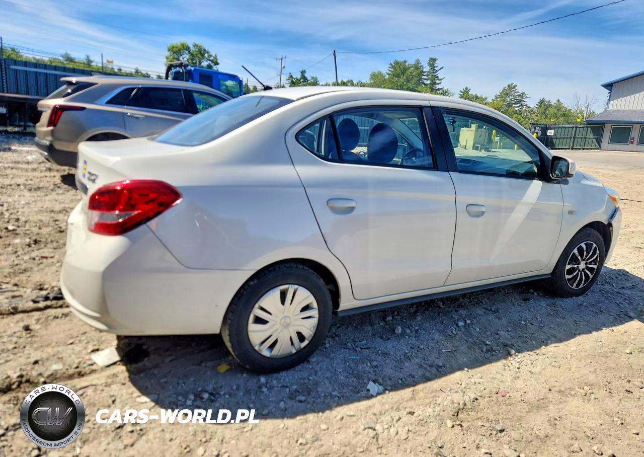 2019 Mitsubishi Mirage G4 Es VIN:ML32F3FJ6KHF17533 - 3