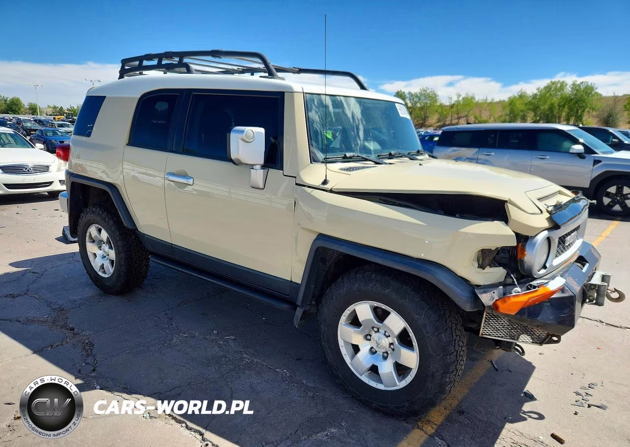 2008 Toyota Fj Cruiser Base VIN:JTEBU11F58K016194 - 4