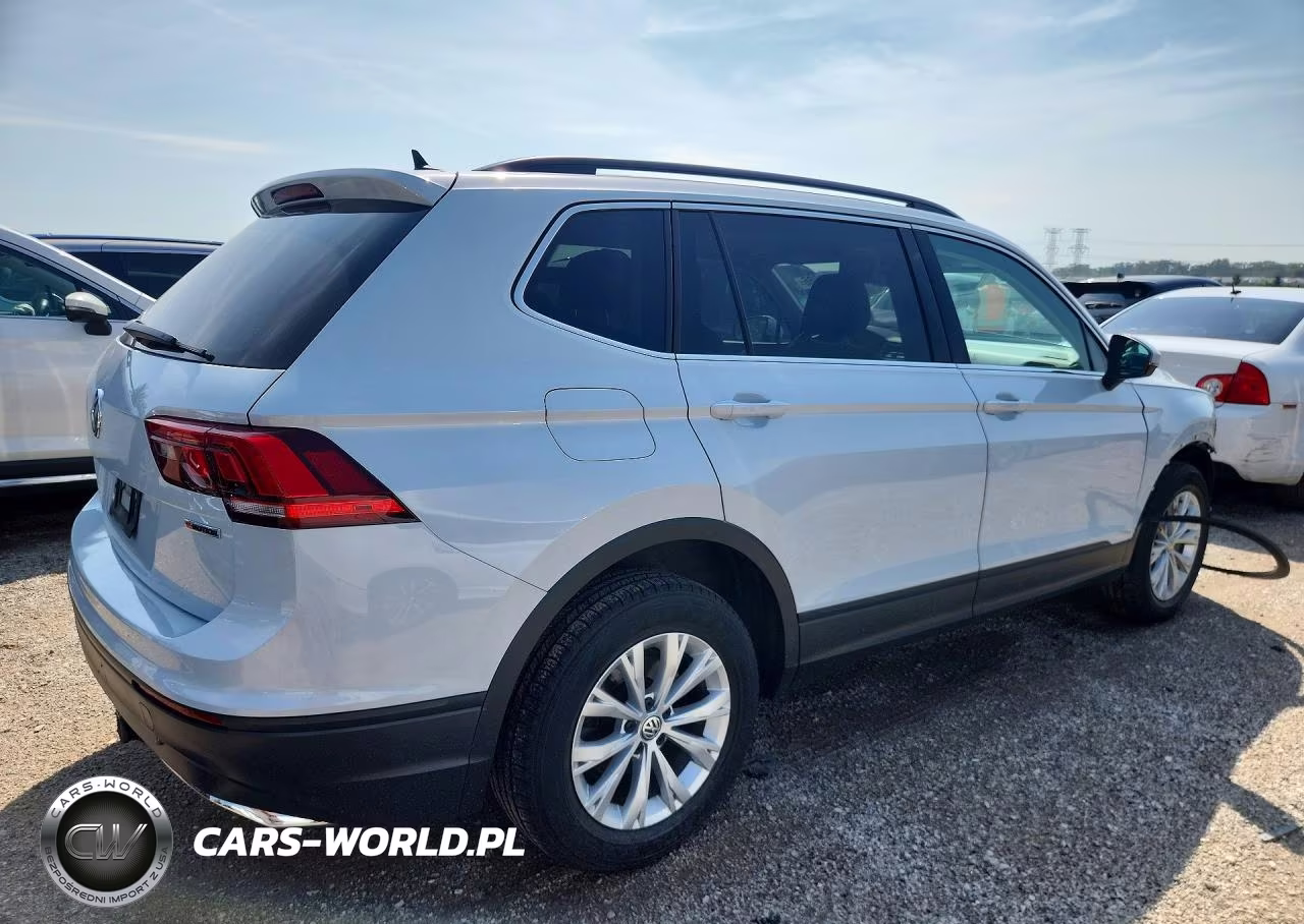 2019 Volkswagen Tiguan Se VIN:3VV2B7AX2KM043487 - 3