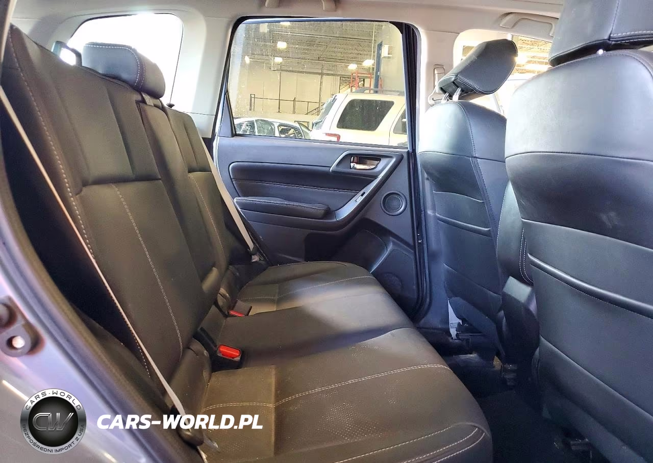 2018 Subaru Forester 2.5I Touring VIN:JF2SJAWC4JH530330 - 11