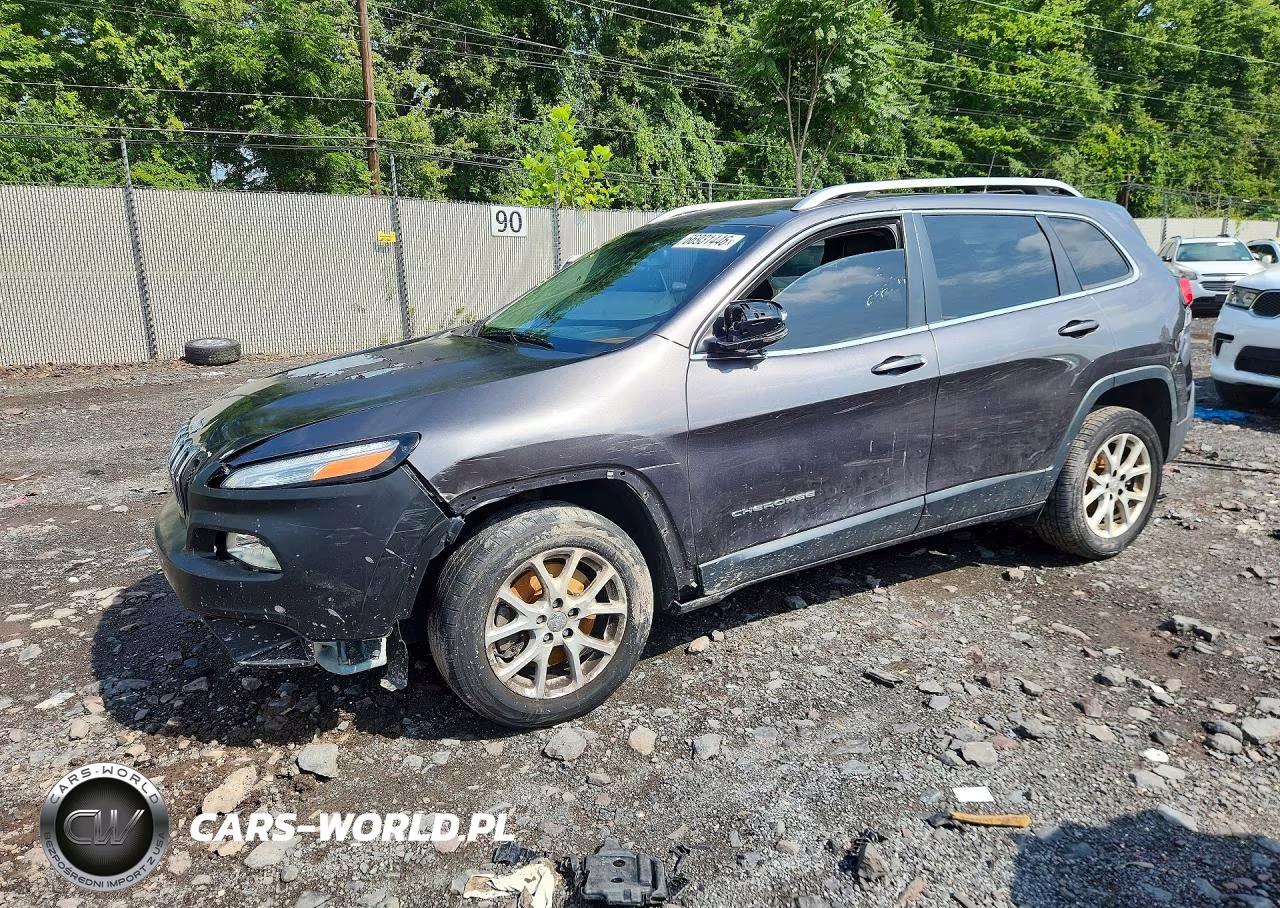 2018 Jeep Cherokee Latitude Plus – zdjęcie 1 z 13
