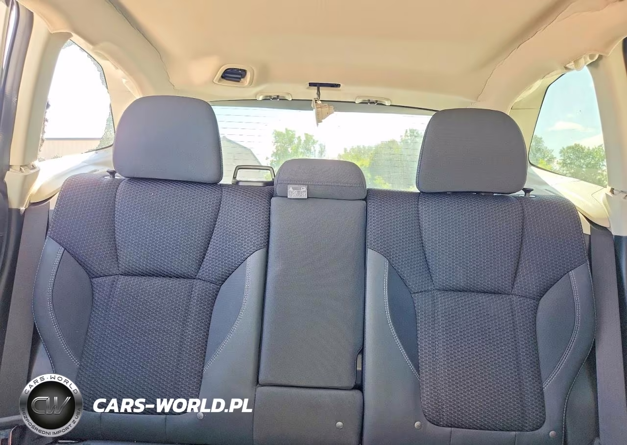 2022 Subaru Forester Premium VIN:JF2SKAEC5NH404479 - 10