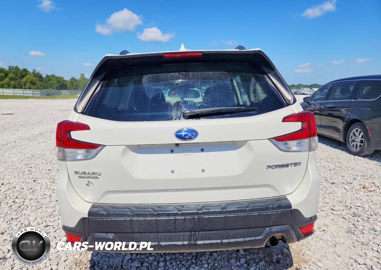 2022 Subaru Forester Premium VIN:JF2SKAEC5NH404479 - 6