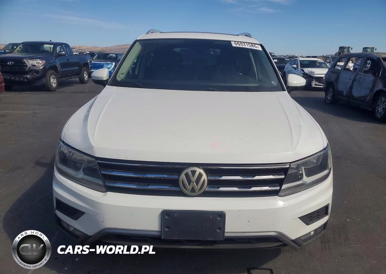 2018 Volkswagen Tiguan Se VIN:3VV3B7AX3JM087324 - 5