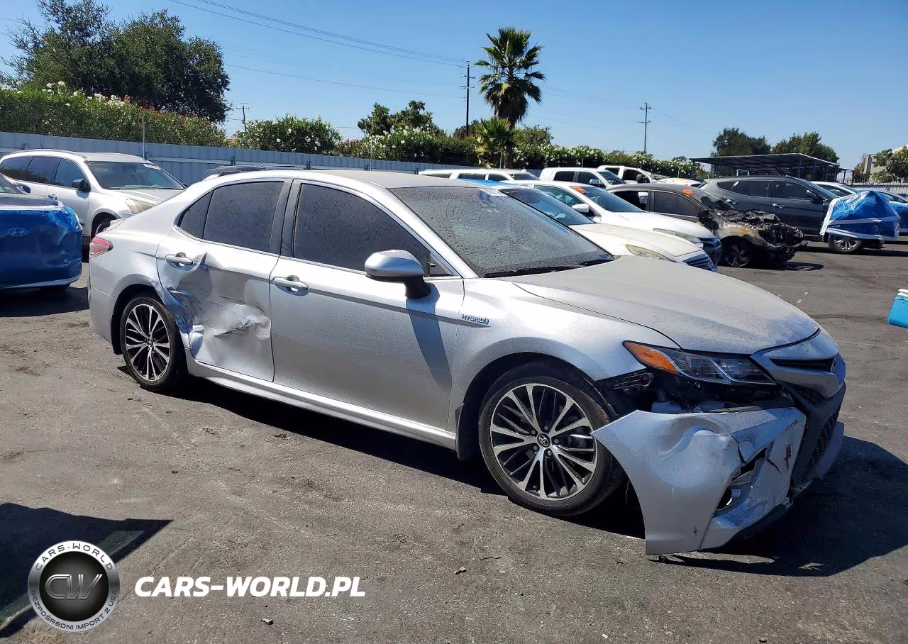 2018 Toyota Camry Hybrid Se VIN:4T1B21HK1JU500088 - 4