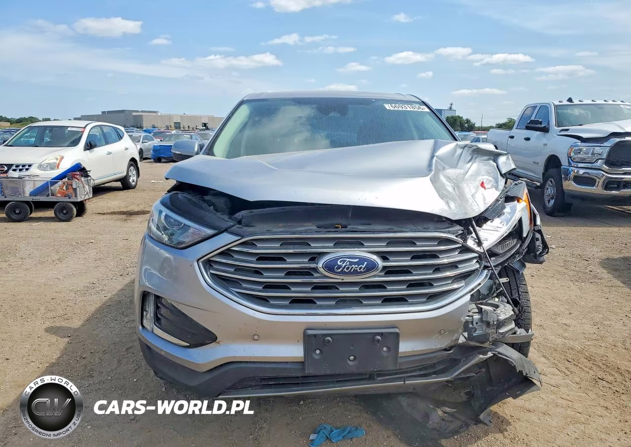 2023 Ford Edge Titanium VIN:2FMPK4K94PBA36712 - 5