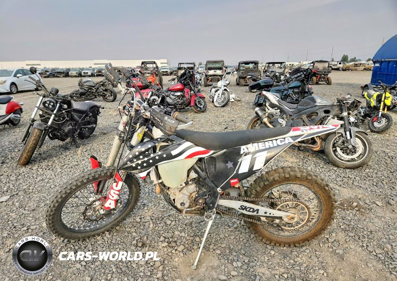 2019 Ktm Closed Course Competition Dirt Bike VIN:VBKXCN430KM249125 - 3
