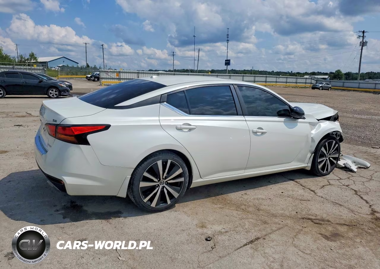 2019 Nissan Altima Sr VIN:1N4AL4CV6KC224987 - 3