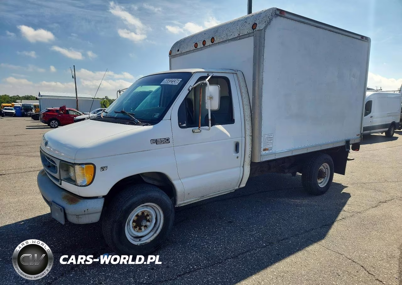 1999 Ford E350 Box Truck