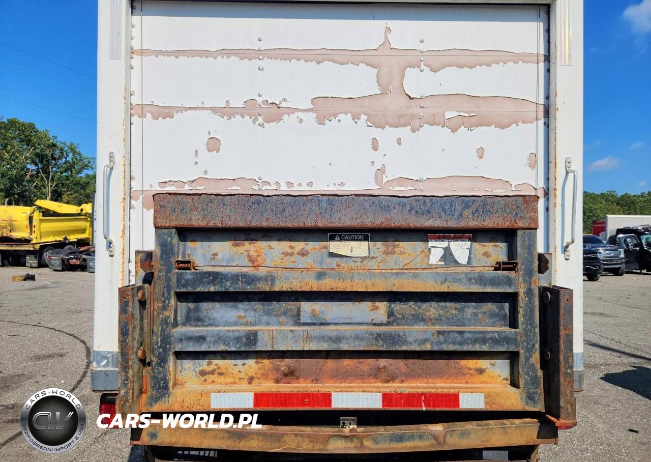 1999 Ford E350 Box Truck VIN:1FDSE37L2XHB04184 - 10
