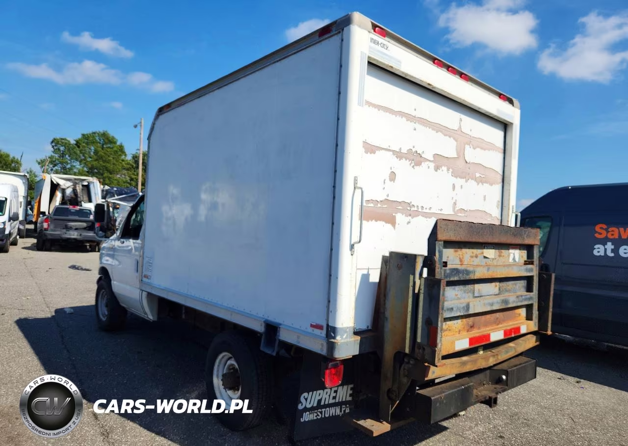 1999 Ford E350 Box Truck VIN:1FDSE37L2XHB04184 - 2