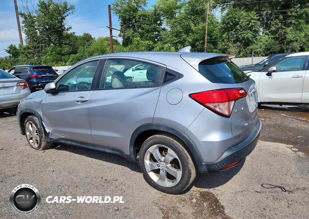 2018 Honda Hr-V Lx VIN:3CZRU6H39JM703456 - 2