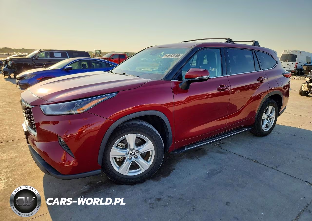 2021 Toyota Highlander Le