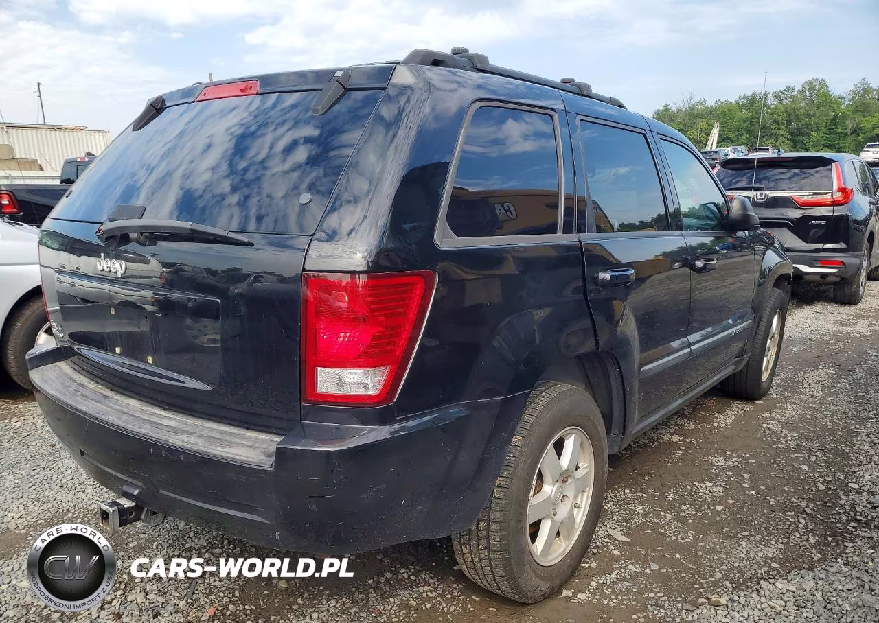 2008 Jeep Grand Cherokee Laredo VIN:1J8GR48K18C153698 - 3