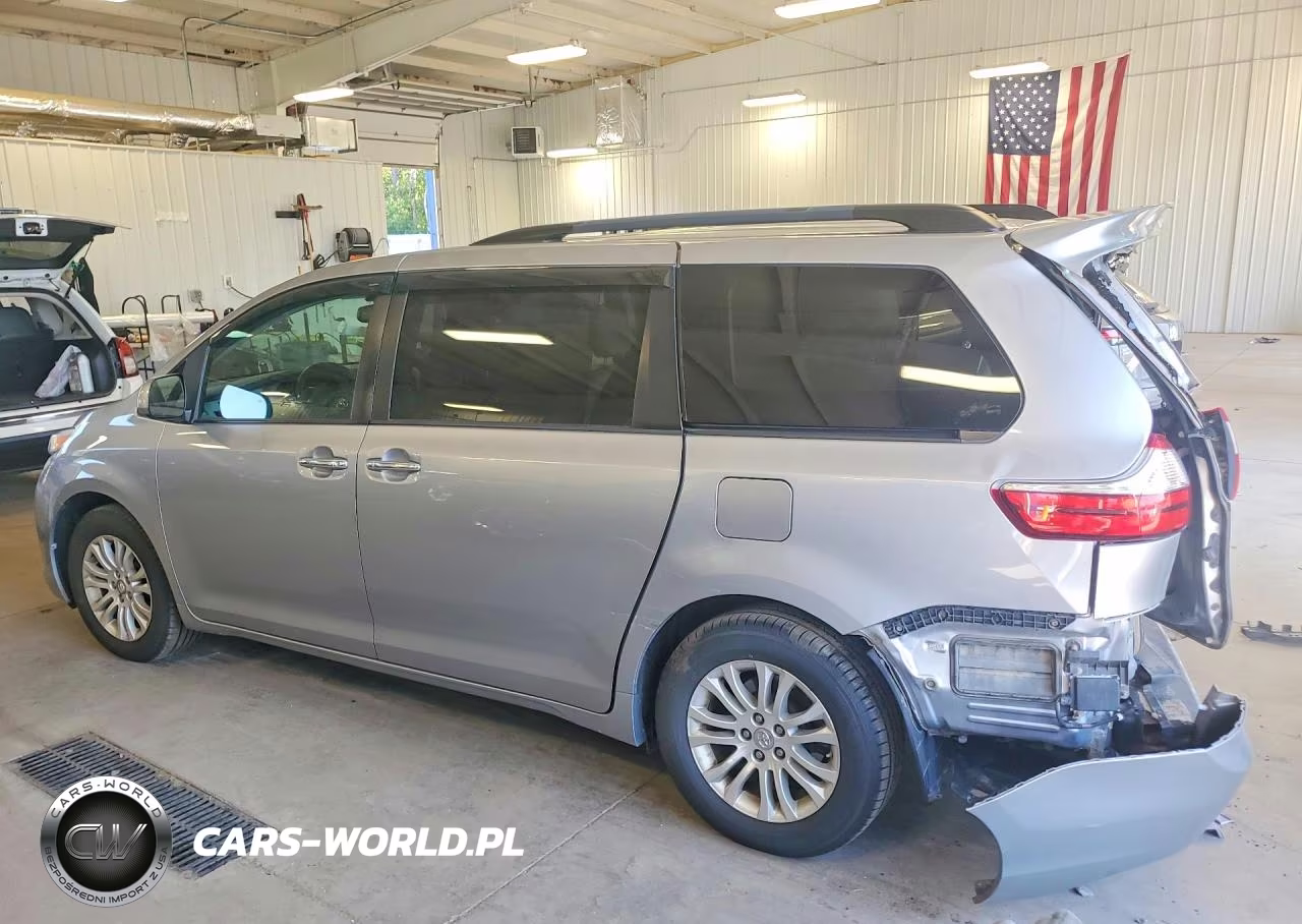 2017 Toyota Sienna Xle 8-Passenger VIN:5TDYZ3DC6HS797314 - 2