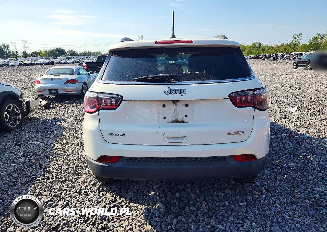 2017 Jeep Compass Latitude VIN:3C4NJDBB6HT579020 - 6