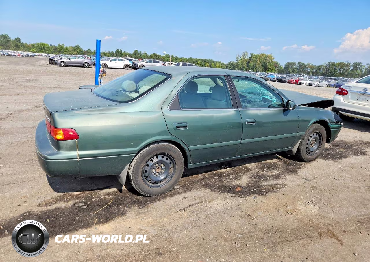2001 Toyota Camry Ce VIN:4T1BG22K21U058650 - 3