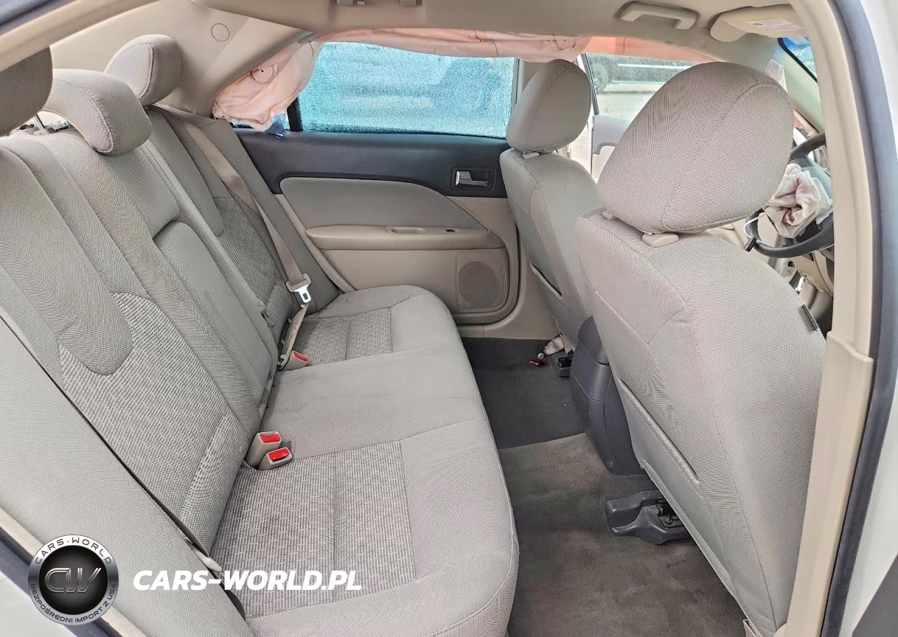 2011 Ford Fusion Se VIN:3FAHP0HG8BR115034 - 10
