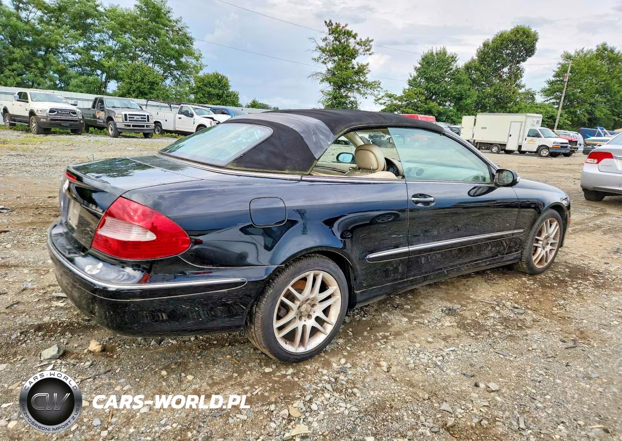 2009 Mercedes-Benz Clk 350 VIN:WDBTK56F69T103417 - 3
