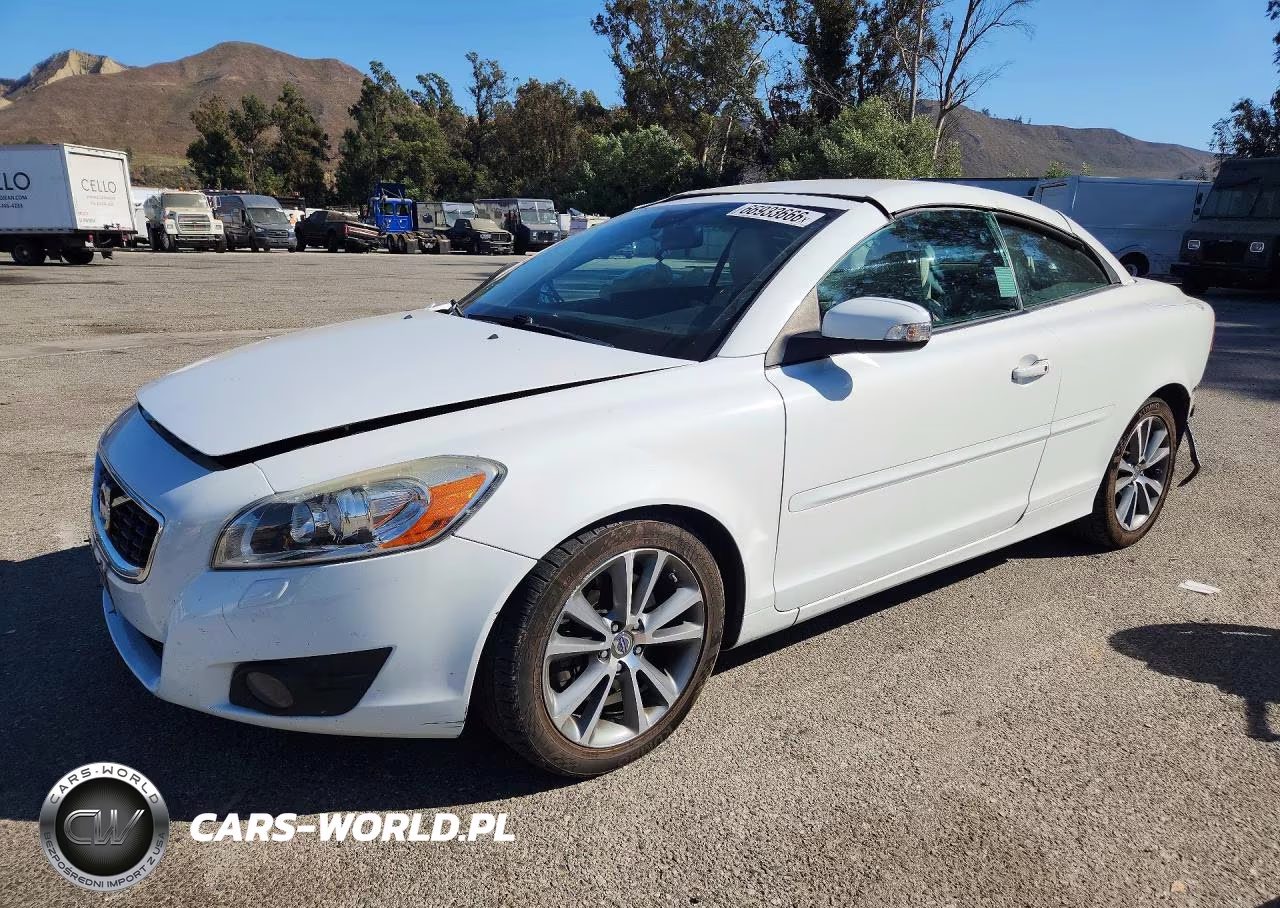 2012 Volvo C70 T5