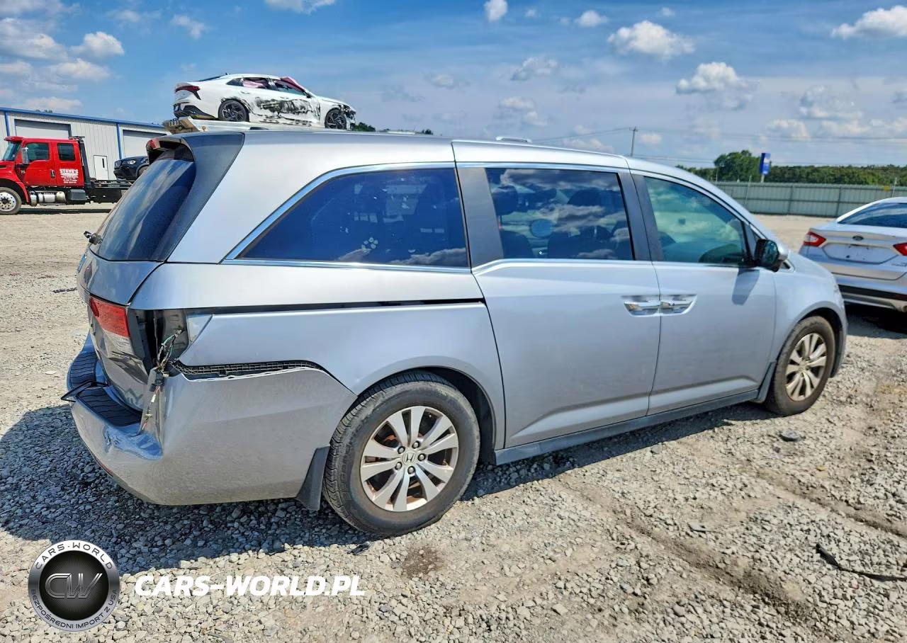 2016 Honda Odyssey Se VIN:5FNRL5H33GB087494 - 3