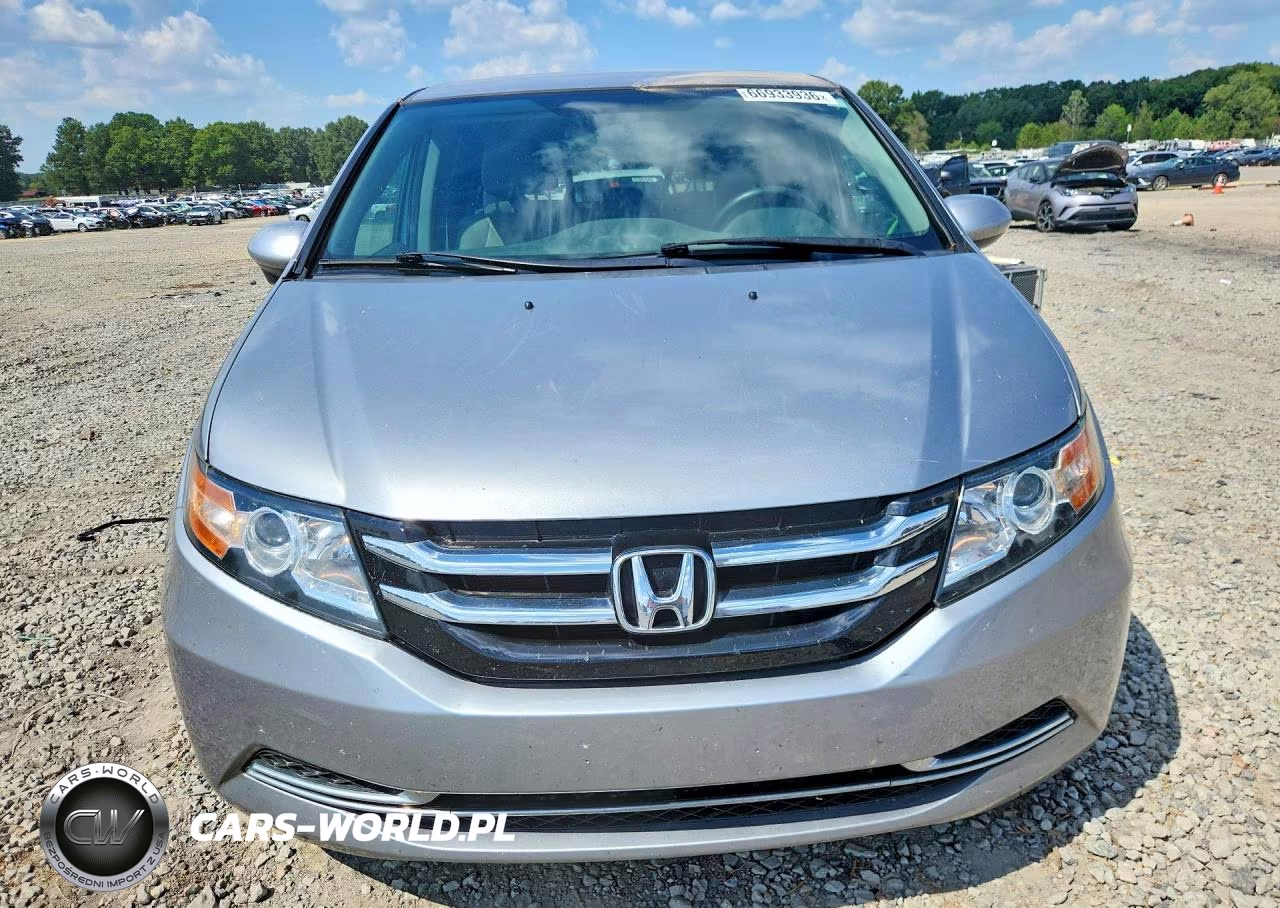 2016 Honda Odyssey Se VIN:5FNRL5H33GB087494 - 5