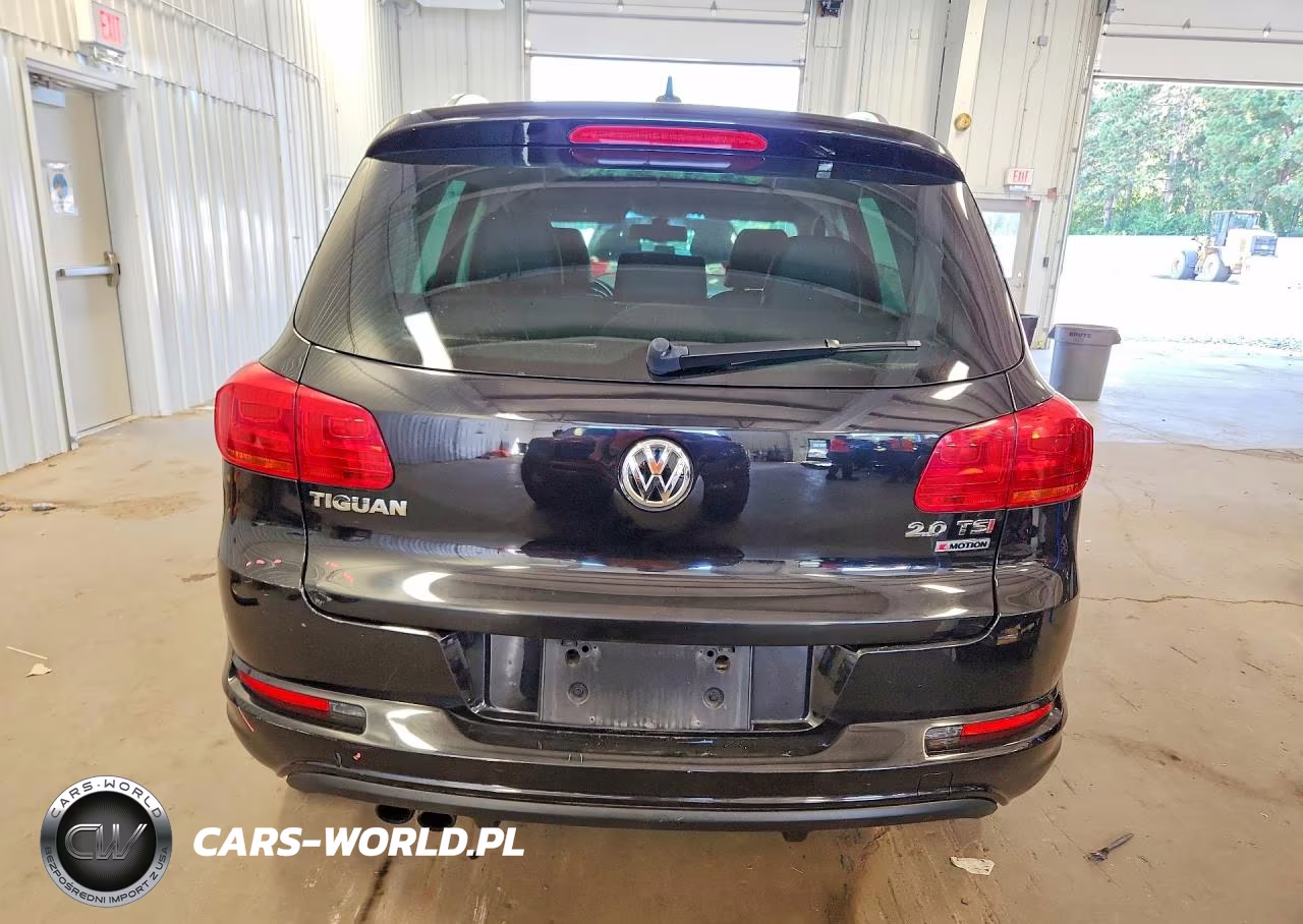2017 Volkswagen Tiguan Sport VIN:WVGUV7AXXHK017083 - 6