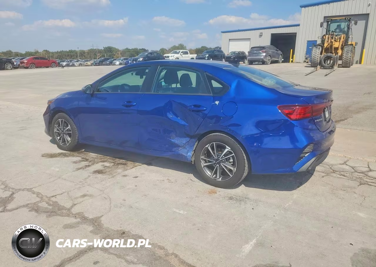 2023 Kia Forte Lxs VIN:3KPF24AD9PE652646 - 2