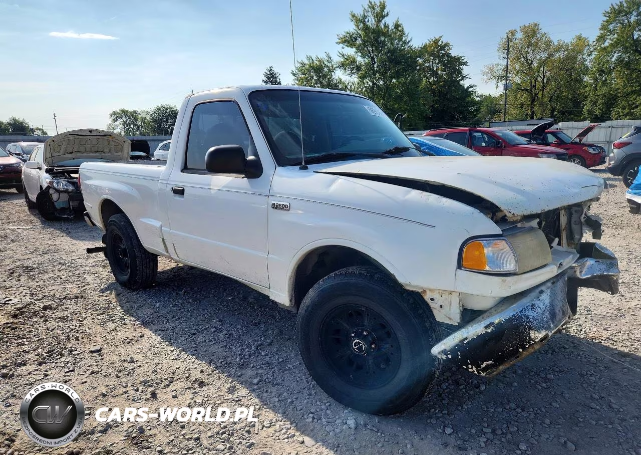 1998 Mazda B2500 VIN:4F4YR12C5WTM29008 - 4