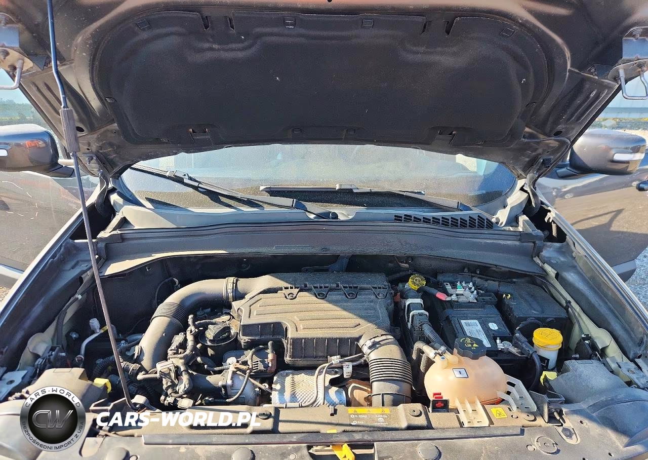 2020 Jeep Renegade Latitude VIN:ZACNJAB14LPL70586 - 11