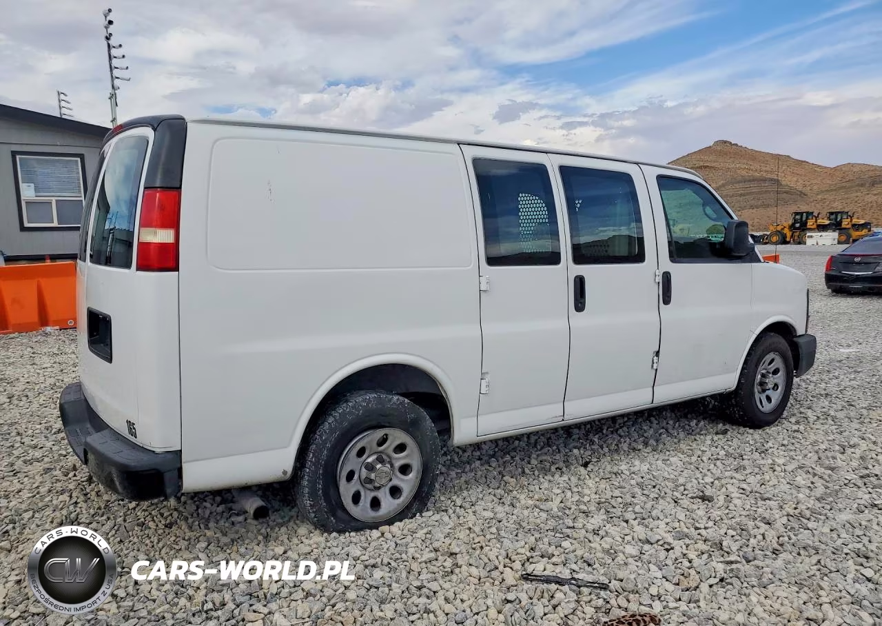 2010 Chevrolet Express G1500 VIN:1GCUGADX3A1109803 - 3