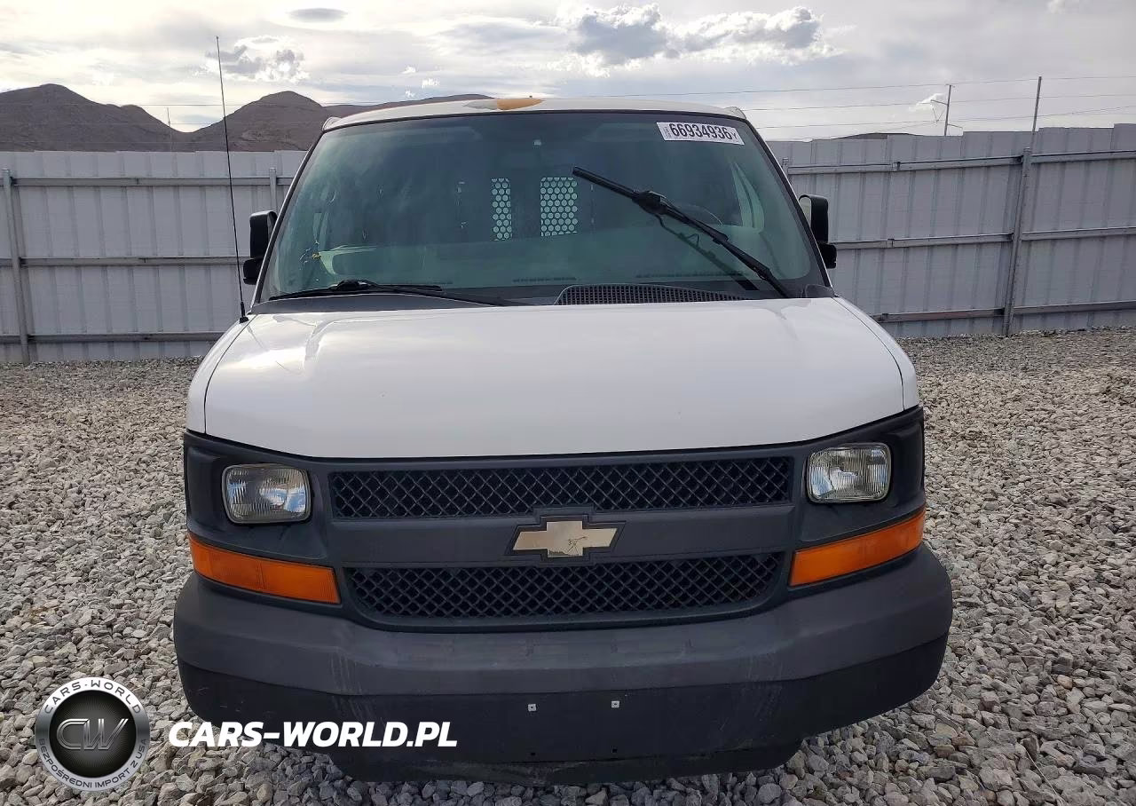 2010 Chevrolet Express G1500 VIN:1GCUGADX3A1109803 - 5