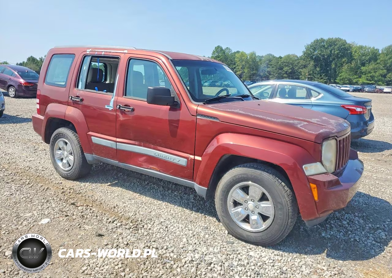 2008 Jeep Liberty Sport VIN:1J8GP28K78W144688 - 4