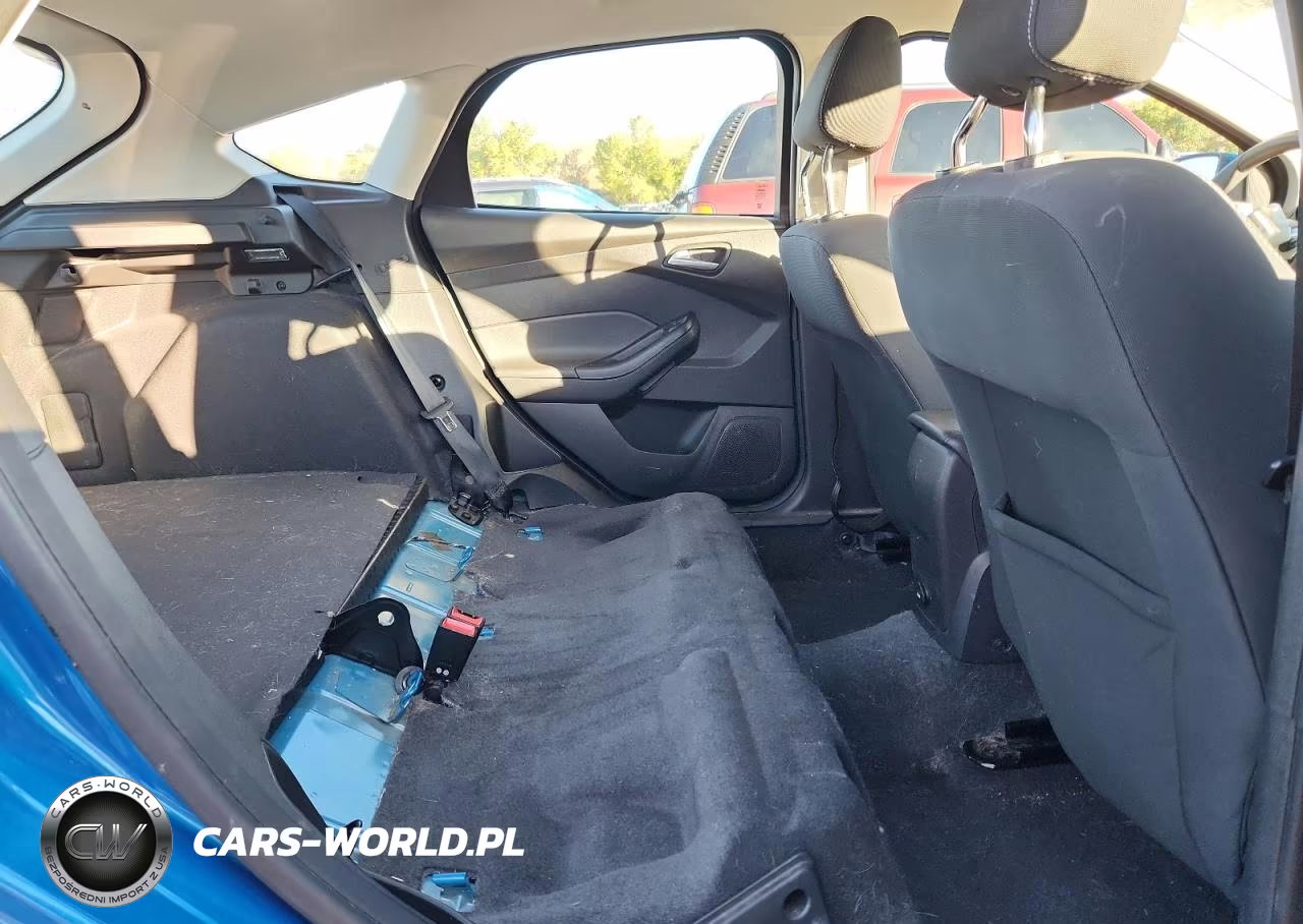 2012 Ford Focus Se VIN:1FAHP3K27CL166765 - 11