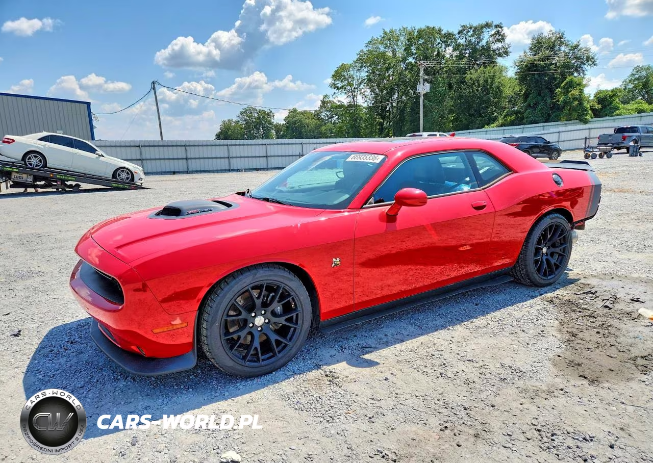 2016 Dodge Challenger R-T Scat Pack VIN:2C3CDZFJ0GH168351 - 1