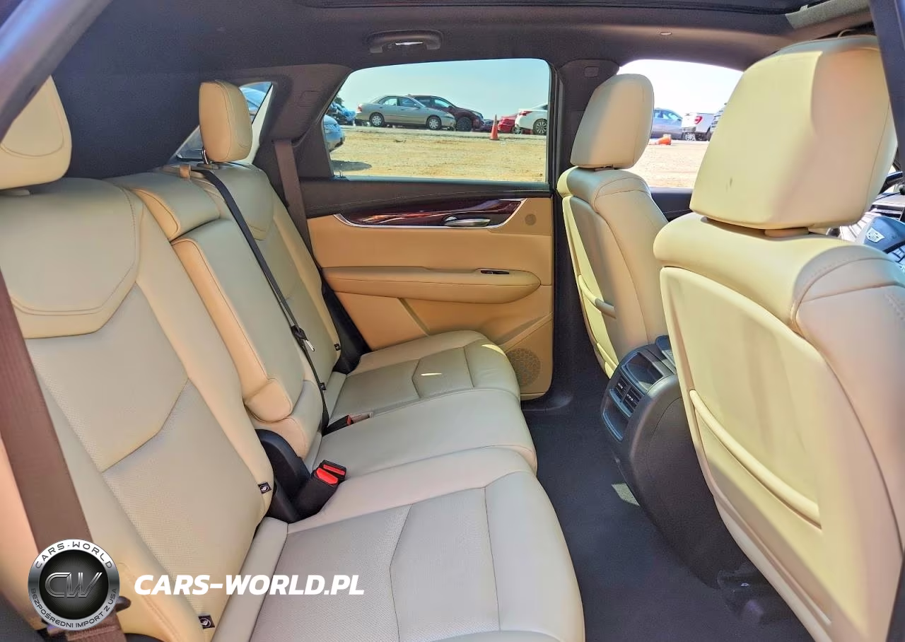 2018 Cadillac Xt5 Luxury VIN:1GYKNCRS4JZ187881 - 10