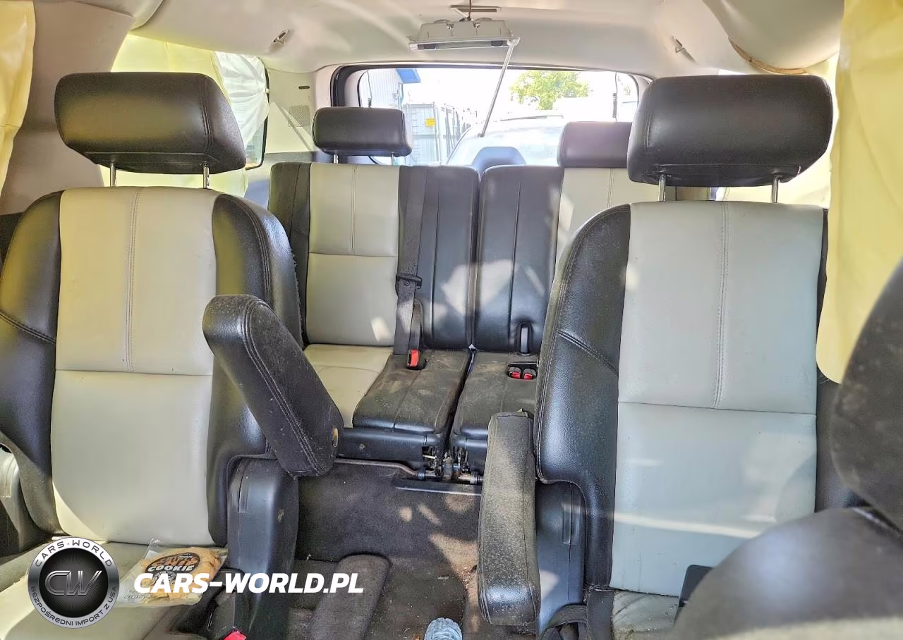2007 Chevrolet Suburban K1500 VIN:3GNFK16307G259449 - 10