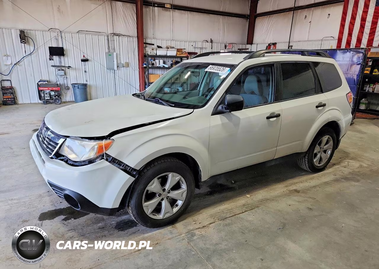 2011 Subaru Frstr 4X4 W-Ey B-+