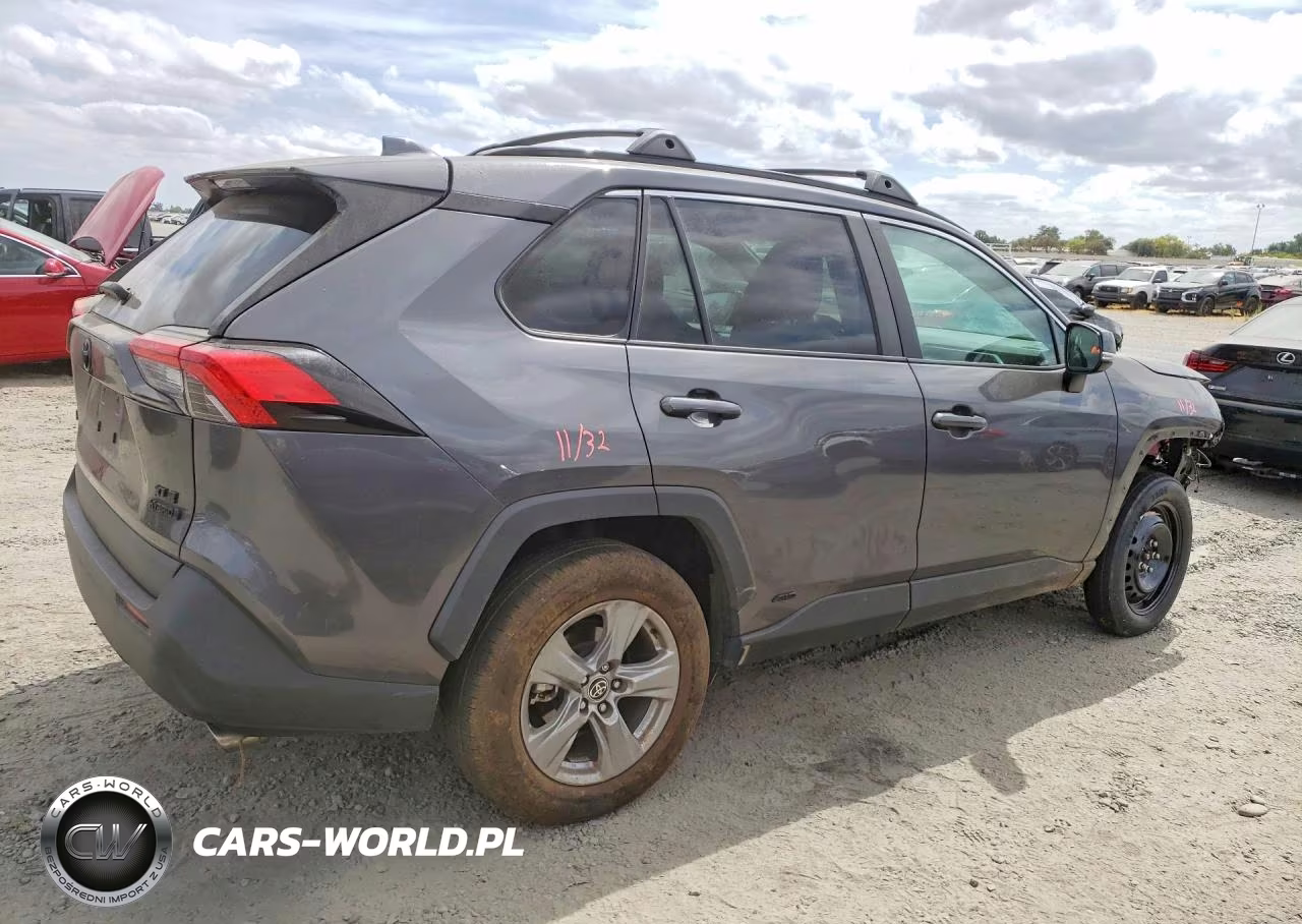 2022 Toyota Rav4 Xle VIN:4T3RWRFV4NU077471 - 3