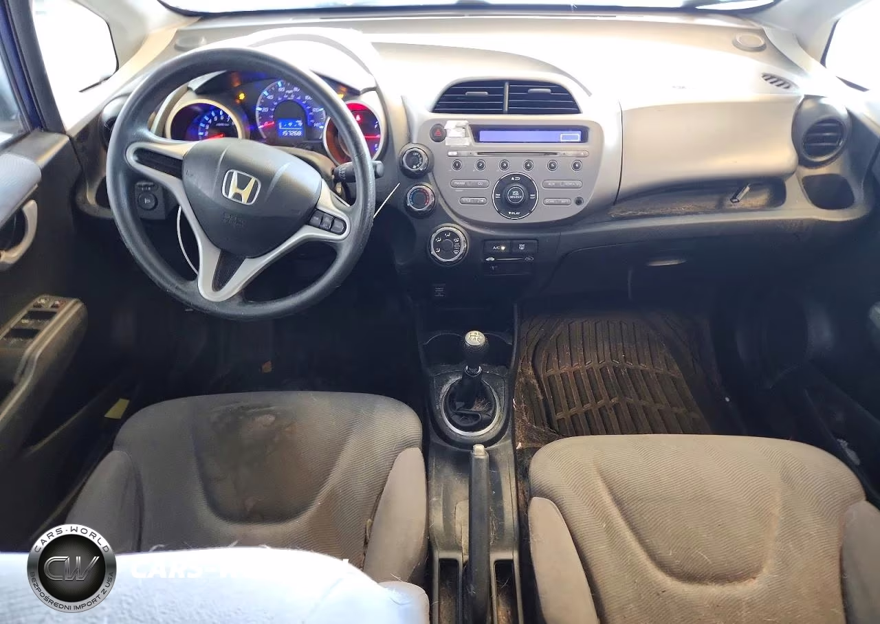 2012 Honda Fit VIN:JHMGE8G33CC024664 - 8