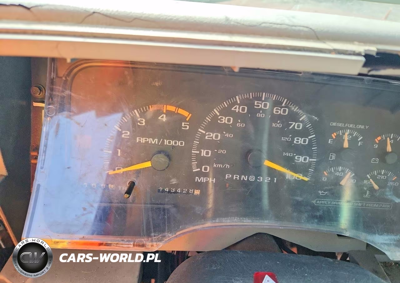 1998 Chevrolet Gmt-400 K2500 VIN:1GCGK29F3WE130538 - 9